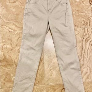 Stole & Company size 6P New jeans